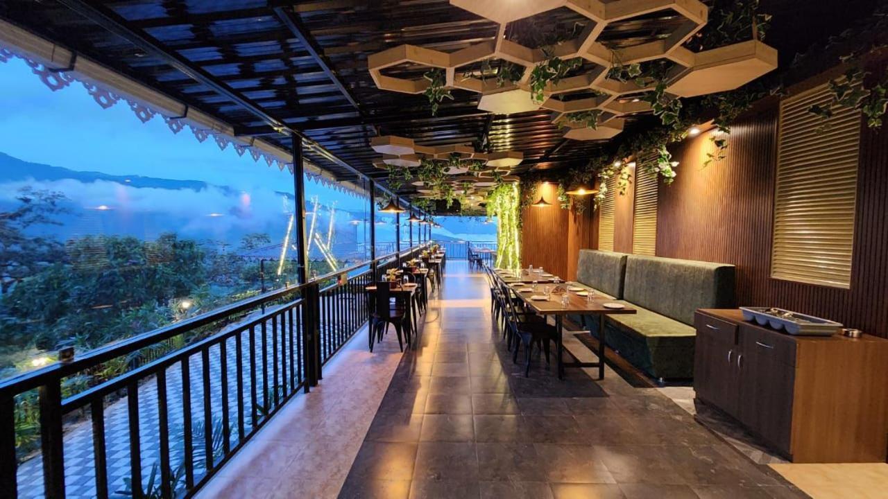 Hotel Voyage The Royal Retreat Gangtok Esterno foto